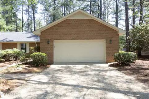 Exterior - 320 Lake Forest Dr, Pinehurst, NC 28374 photo 11 of 11