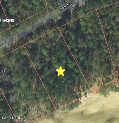 9 Fox Ln, Wagram, NC 28396