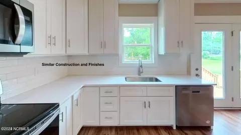951 Wimberley Rd, Boiling Spring Lakes, NC 28461 photo 9