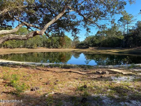 951 Wimberley Rd, Boiling Spring Lakes, NC 28461 photo 2