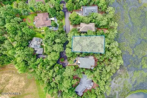 706 Everetts Creek Dr, Wilmington, NC 28411