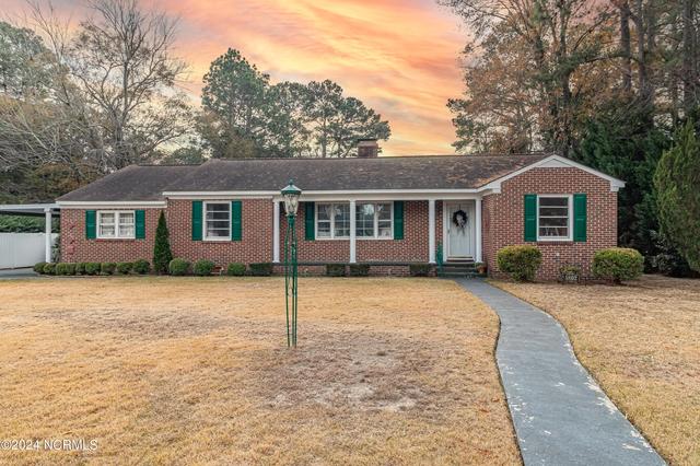 1802 E Walnut St, Goldsboro, NC 27530