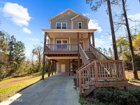 2280 Country Club Rd, Jacksonville, NC 28546