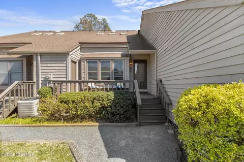17 Foxfire Blvd UNIT 305, Jackson Springs, NC 27281