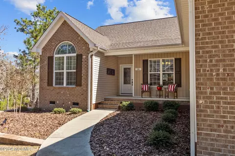 16 Wampanoag Ln, Pinehurst, NC 28374 photo 4