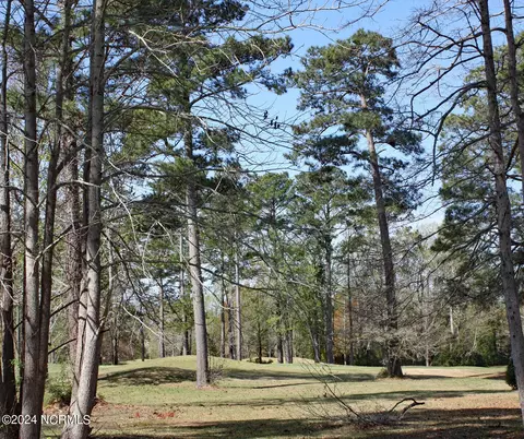 585 Dartmoor Way SW, Ocean Isle Beach, NC 28469