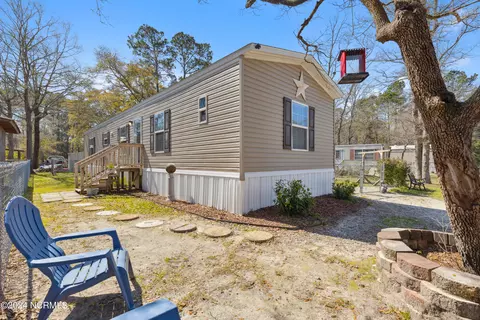 4315 Carolyn Ave SW, Shallotte, NC 28470
