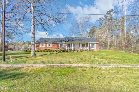 106 Willow St, Hertford, NC 27944