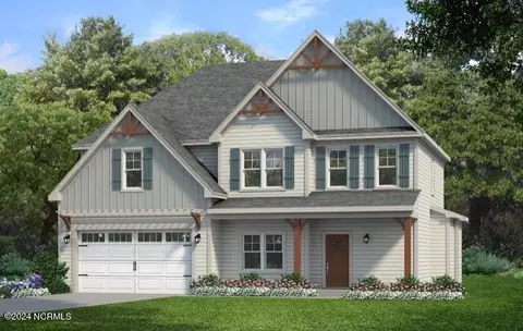 818 Blue Bird Dr, Vass, NC 28394
