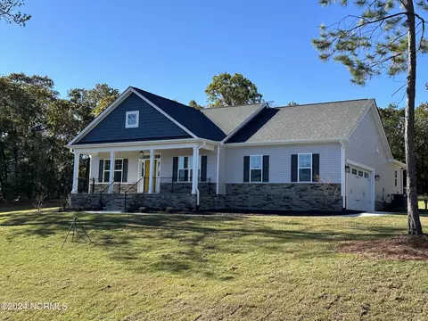 146 Courtland Cir, Jackson Springs, NC 27281