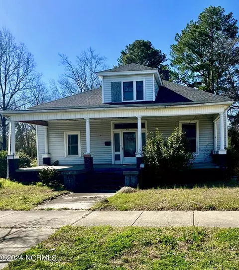 107 S Georgia Ave, Goldsboro, NC 27530