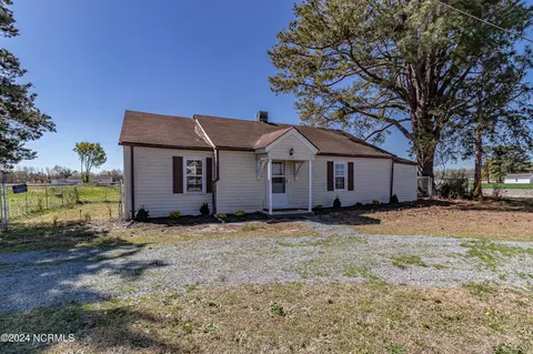 368 Big Daddys Rd, Pikeville, NC 27863