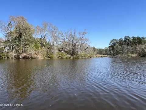 285 Marshs Cove Dr, Bath, NC 27808 photo 8