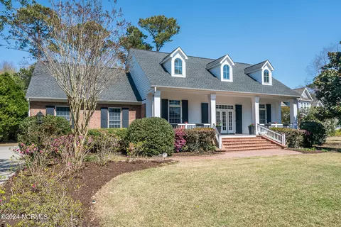 4272 Loblolly Cir SE, Southport, NC 28461