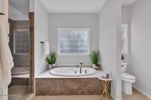 Bath - 10 Minikahada Trl, Pinehurst, NC 28374 photo 5 of 10