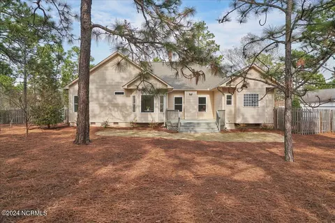 Exterior - 10 Minikahada Trl, Pinehurst, NC 28374 photo 9 of 15