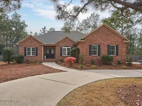10 Minikahada Trl, Pinehurst, NC 28374