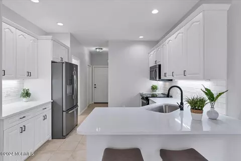 Kitchen - 10 Minikahada Trl, Pinehurst, NC 28374 photo 1 of 10