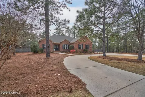 Exterior - 10 Minikahada Trl, Pinehurst, NC 28374 photo 5 of 15