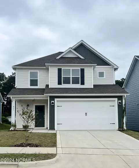 421 Kendall Dr, Southern Pines, NC 28387