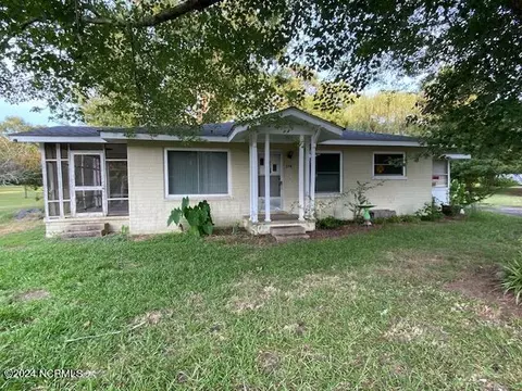 279 Young Rd, Nashville, NC 27856