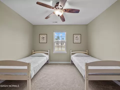 Bedroom - 310 Sinclair Ln, Hubert, NC 28539 photo 3 of 8