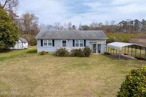 7139 Caratoke Hwy, Jarvisburg, NC 27947
