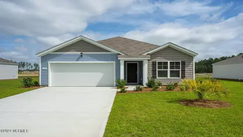 119 Cambridge Dr #ARIA B-  14, Tabor City, NC 28463