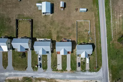 View/Area - 102 Shell Rock Ln, Hubert, NC 28539 photo 3 of 9
