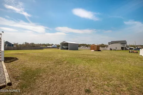 Exterior - 102 Shell Rock Ln, Hubert, NC 28539 photo 10 of 10