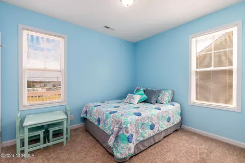 Bedroom - 102 Shell Rock Ln, Hubert, NC 28539 photo 4 of 8