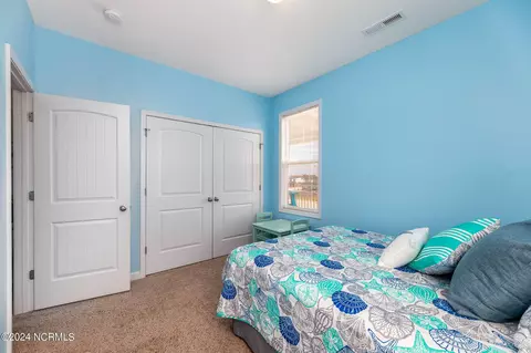 Bedroom - 102 Shell Rock Ln, Hubert, NC 28539 photo 5 of 8