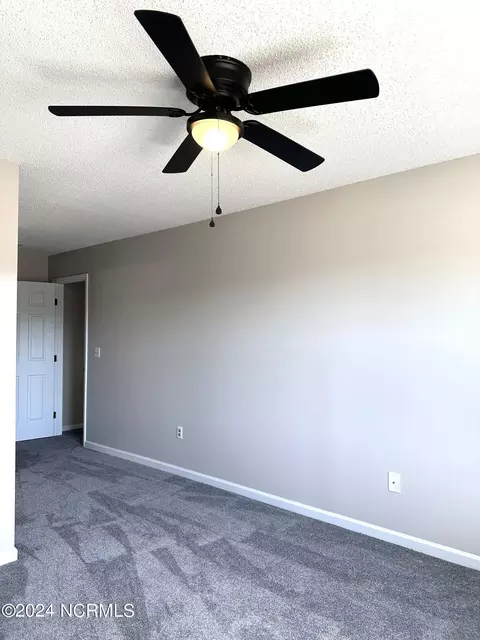 Bedroom - 111 Avon Dr, Hubert, NC 28539 photo 2 of 2