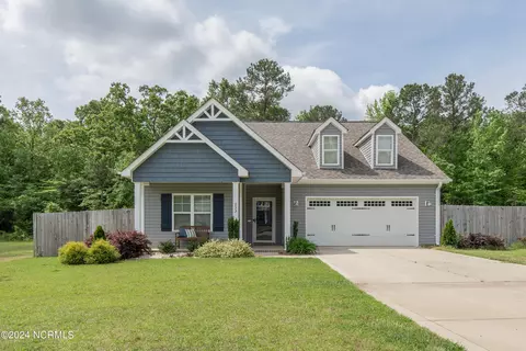 233 Forester Dr, Vass, NC 28394 photo 1