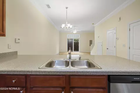 5105 Exton Loop, Castle Hayne, NC 28429 photo 4