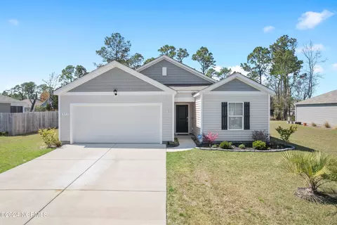 573 Pinecrest St NW, Shallotte, NC 28470