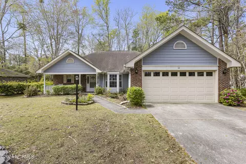 14 Sand Dollar Ct, Carolina Shores, NC 28467