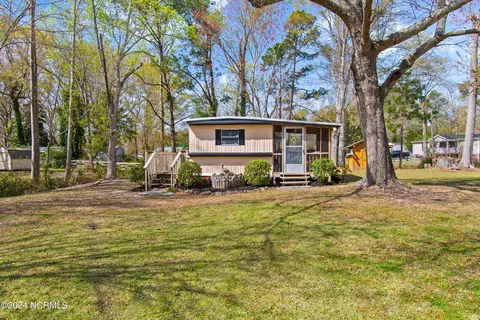 2021 Gum St SW, Supply, NC 28462