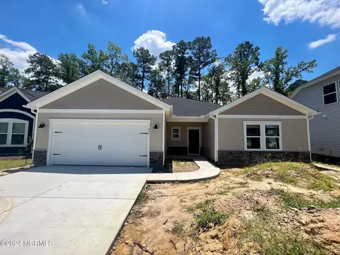 459 Roslyn Ct NW, Calabash, NC 28467