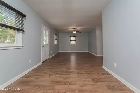 125 Elizabeth Dr E, Hubert, NC 28539 photo 14