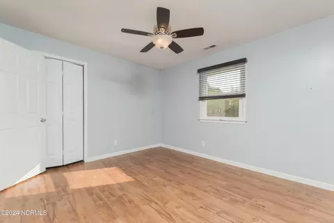 125 Elizabeth Dr E, Hubert, NC 28539 photo 27