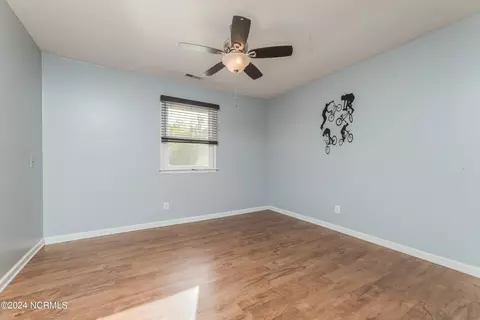 125 Elizabeth Dr E, Hubert, NC 28539 photo 25