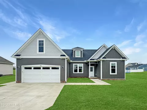 301 Genoa Dr, Elizabeth City, NC 27909