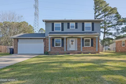 804 Winchester Rd, Jacksonville, NC 28546