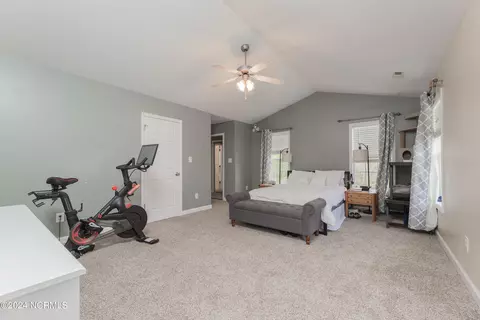 Bedroom - 210 Rudolph Ln, Hubert, NC 28539 photo 1 of 10