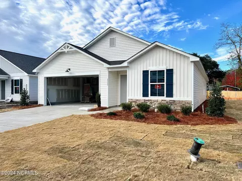 3063 Day Dream Ln, Leland, NC 28451