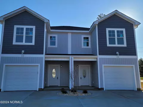 212 Holly Sands Loop, Holly Ridge, NC 28445