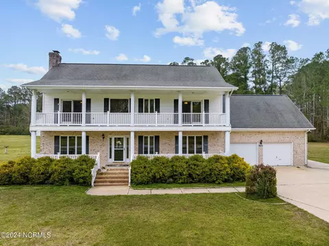 9102 Hornigold Ave, Oriental, NC 28571