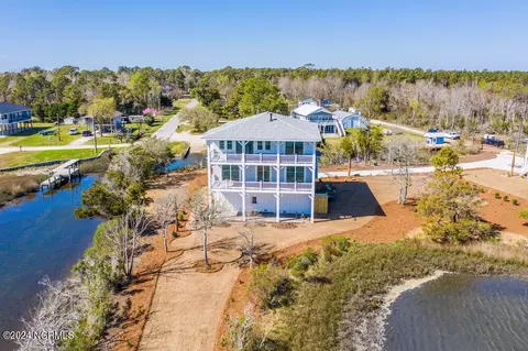 View/Area - 110 Key Largo Dr, Hampstead, NC 28443 photo 1 of 6