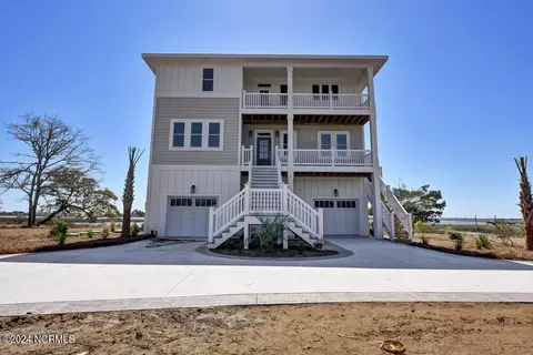 Exterior - 110 Key Largo Dr, Hampstead, NC 28443 photo 19 of 21